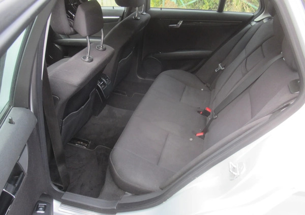 Mercedes-Benz Klasa C cena 15900 przebieg: 272000, rok produkcji 2009 z Sieraków małe 211